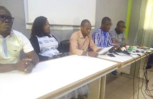 Burkina: 84 agents de la CNSS dénoncent la suspension «sans base légale» de leurs contrats
