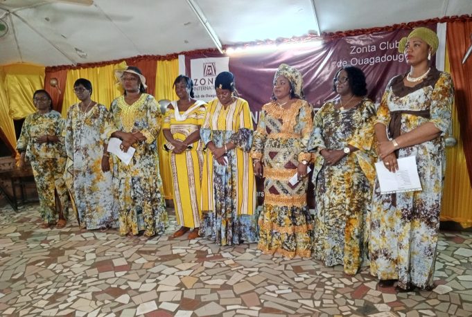 Ouagadougou: des amazones renforcent les rangs des Zontiennes