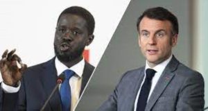 Diomaye Faye et Emmanuel Macron dans un langage de jeunes?