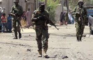 Nigeria : 20 soldats tués après un raid de gangs armés dans l’ouest du pays