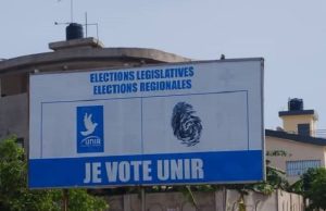 Togo/législatifs et régionaux: les artères de Lomé aux couleurs de l’UNIR