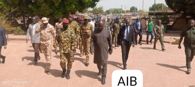 Burkina-Côte d’Ivoire: rencontre entre les autorités militaires des deux pays