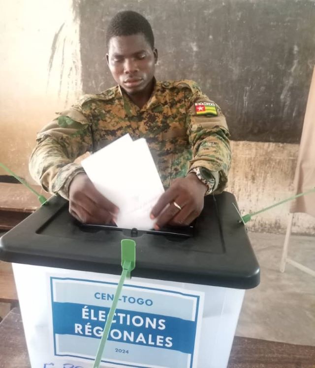 Vote militaires deux