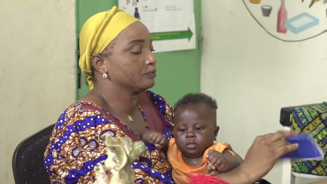 VIDEO-Santé: protégeons nos enfants en les vaccinant