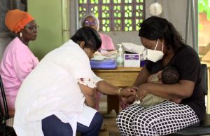 VIDEO-Burkina: Vaccination de routine (Français)