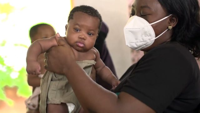 VIDEO-Burkina: Vaccination de routine (Dioula)