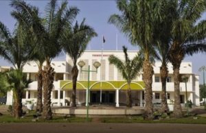 Burkina: un individu « tente de s’attaquer à la sentinelle » de la présidence