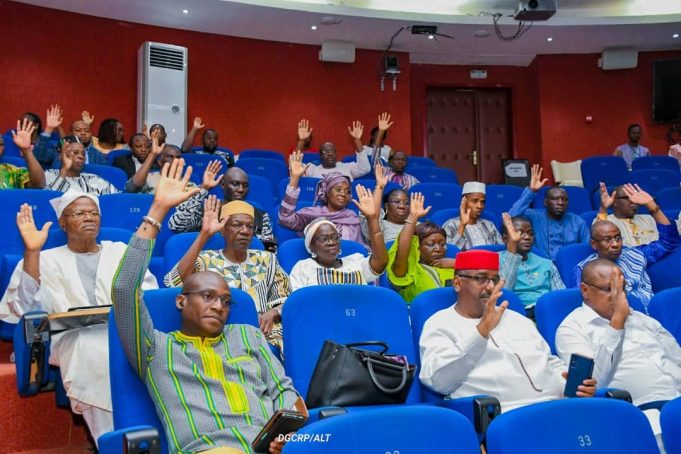 Burkina: les députés autorisent la ratification de la Charte instituant l’AES