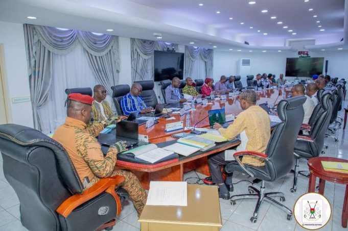 Burkina : le compte rendu du Conseil des ministres du mercredi 8 mai 224