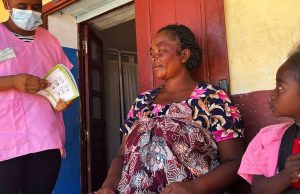 Des femmes ont trop honte de demander de l’aide lors de l’accouchement