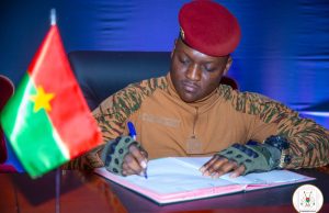 Burkina: le chef de l’Etat promulgue la nouvelle Loi constitutionnelle