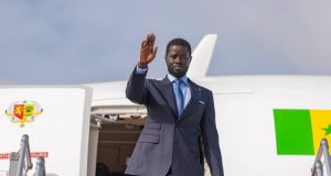 Sénégal: Bassirou Diomaye Faye a quitté Dakar pour Bamako et Ouagadougou