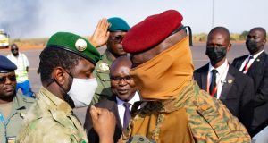 Le président malien Assimi Goïta à Ouagadougou