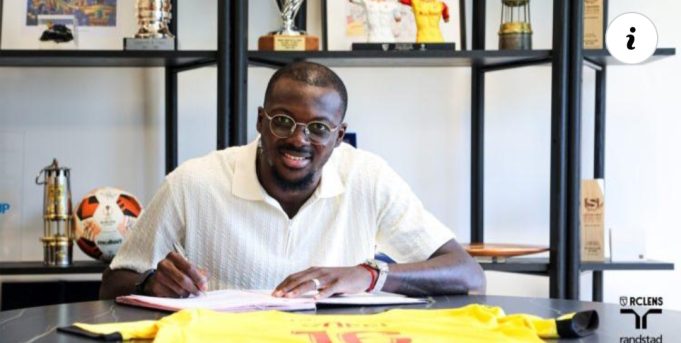 Hervé Koffi signe au Racine Club de Lens
