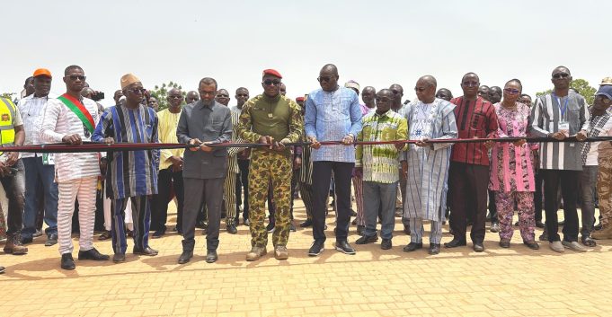 Burkina: inauguration de plusieurs infrastructures réalisées par le PUDTR à Fada