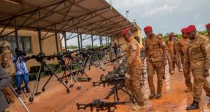 Burkina: «Nous allons continuer … la livraison des armes … » (Sergueï Lavrov)