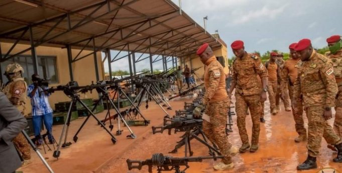 Burkina: «Nous allons continuer … la livraison des armes … » (Sergueï Lavrov)