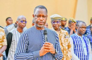 Burkina: le ministre Zerbo appelle son personnel à rester mobilisé pour la reconquête du territoire