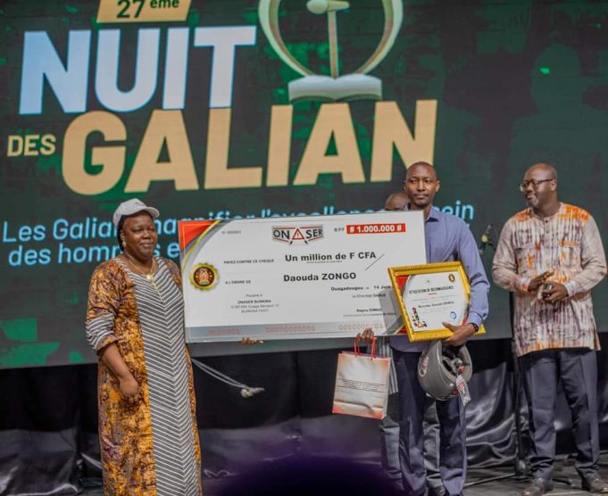 27e édition des Nuits de Galian : Daouda Zongo de Wakat Séra, sacré lauréat du prix de l’ONASER