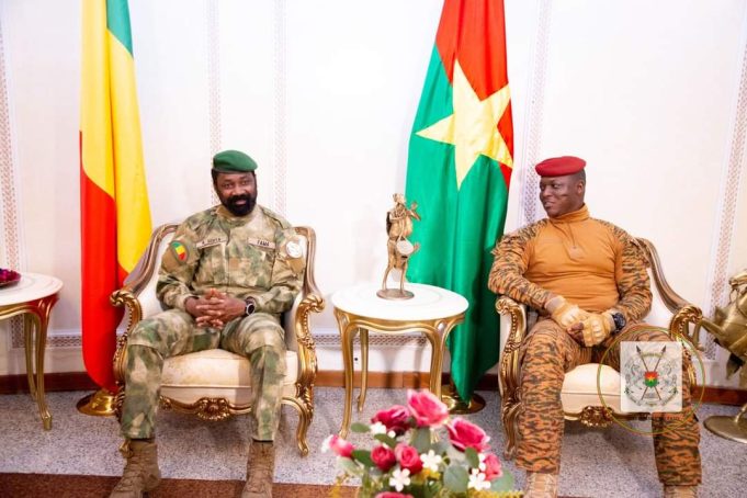 Burkina: ce que Assimi Goïta est venu faire à Ouaga