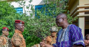 Incident de tir à proximité de la RTB télévision : le président Ibrahim Traoré réconforte le personnel