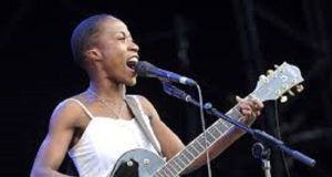 La chanteuse malienne, Rokia Traoré interpellée en Italie