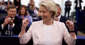 UE: Ursula von der Leyen réélue à la tête de la Commission européenne