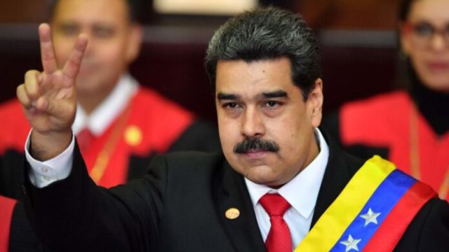 Nicolas-Maduro-696x392