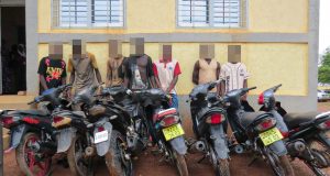 Ouagadougou: deux réseaux de présumés voleurs à main armée démantelés