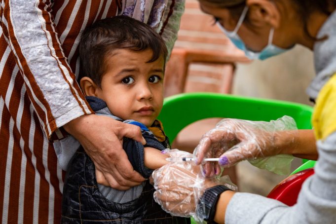 La vaccination des enfants dans le monde stagne, selon l’ONU