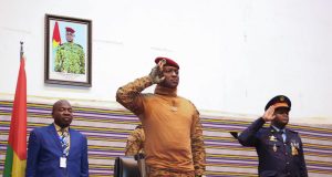 Transition au Burkina: l’engagement du président Traoré salué au Niger