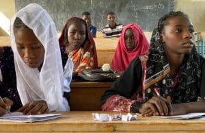 Education: un plan pour s’attaquer à la crise qui ne s’apaise pas