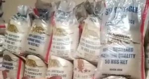 Ouagadougou: saisie d’environ 14 tonnes de riz reconditionnés frauduleusement à Sankar Yaaré