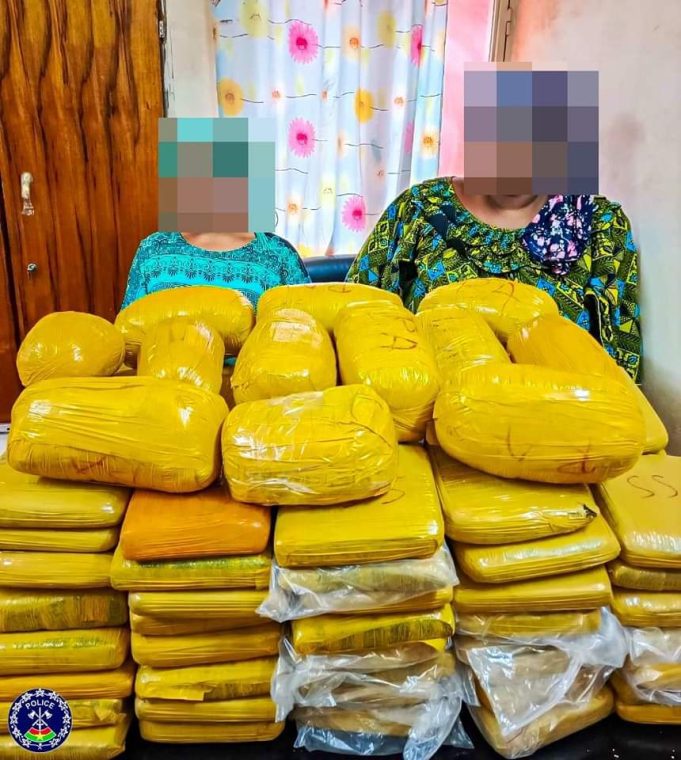 Burkina: des plaquettes de cannabis saisies des mains de femmes de nationalité étrangère