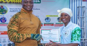 Journée de l’excellence scolaire: le capitaine Ibrahim Traoré «magnifie» les meilleurs élèves et enseignants