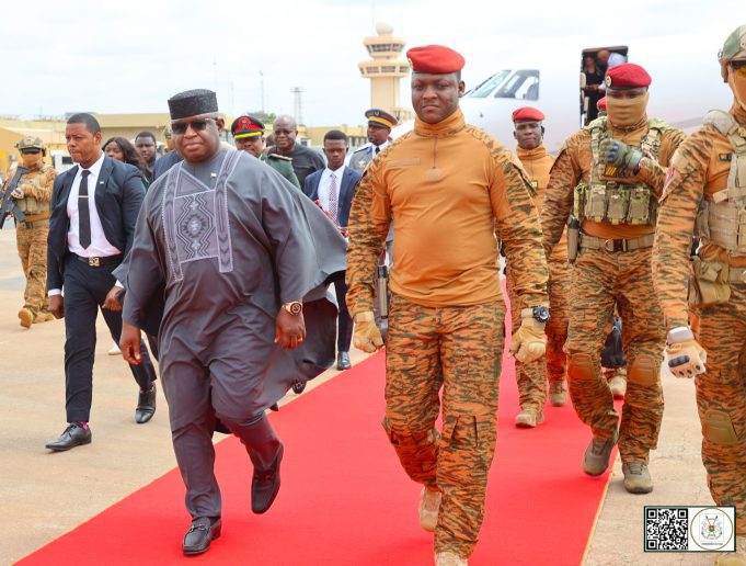 Coopération Burkina-Sierra Leone: le Président Julius Maada Bio à Ouagadougou
