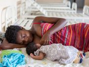 Un meilleur accès au soutien à l’allaitement pourrait sauver 820.000 vies chaque année (ONU)