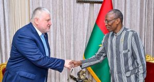 Journées économiques du Burkina à Moscou: le Premier ministre et l’ambassadeur russe font le point des préparatifs