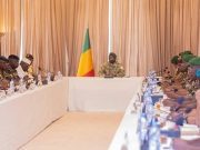 Mali/Lutte antiterroriste: le colonel Assimi Goïta s’entretient avec le commandement militaire sur la stratégie