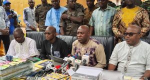 Burkina: «20 tonnes de produits prohibés» dont du «Viagra King night» saisies