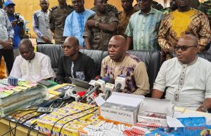 Burkina: «20 tonnes de produits prohibés» dont du «Viagra King night» saisies