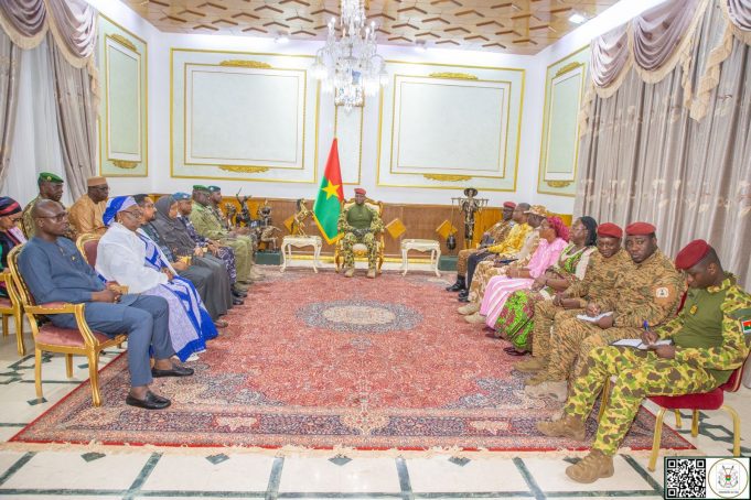 Attaque à Barsalgho: des émissaires traduisent la compassion et la solidarité de Goïta et de Tiani au peuple burkinabè
