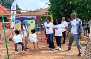 Bobo-Dioulasso: le Groupe Africa Global Logistic vole au secours des orphelins du Centre «DEN KANU»