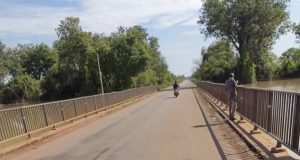 Pont de Hèrèdougou: prudence !