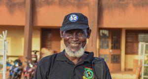 Burkina: un adjudant-chef de police prend sa retraite sur les théâtres de combat