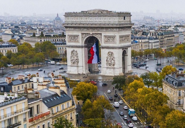 L'arc de Triomphe à Paris
