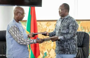 Burkina: le gouvernement assure la partie technique de la délivrance de la carte de presse et du laissez-passer