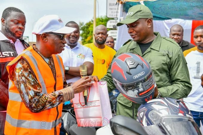 Burkina/Vente de motos avec casques: l’application effective de la mesure à partir de janvier 2025