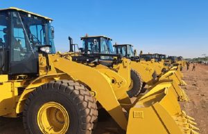 Burkina: des moyens logistiques et de terrassement remis à l’Armée
