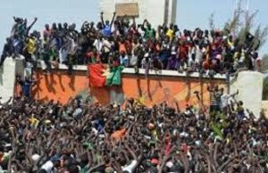 Insurrection populaire 2014: Blaise Compaoré contraint à renoncer à son pouvoir après 27 ans de règne